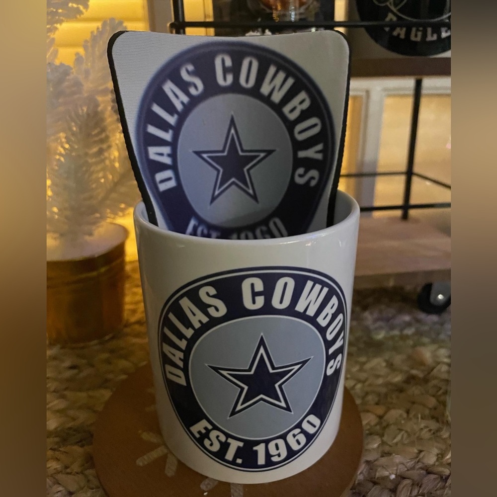 Dallas Cowboys coffee mug w/matching coaster, NEW!